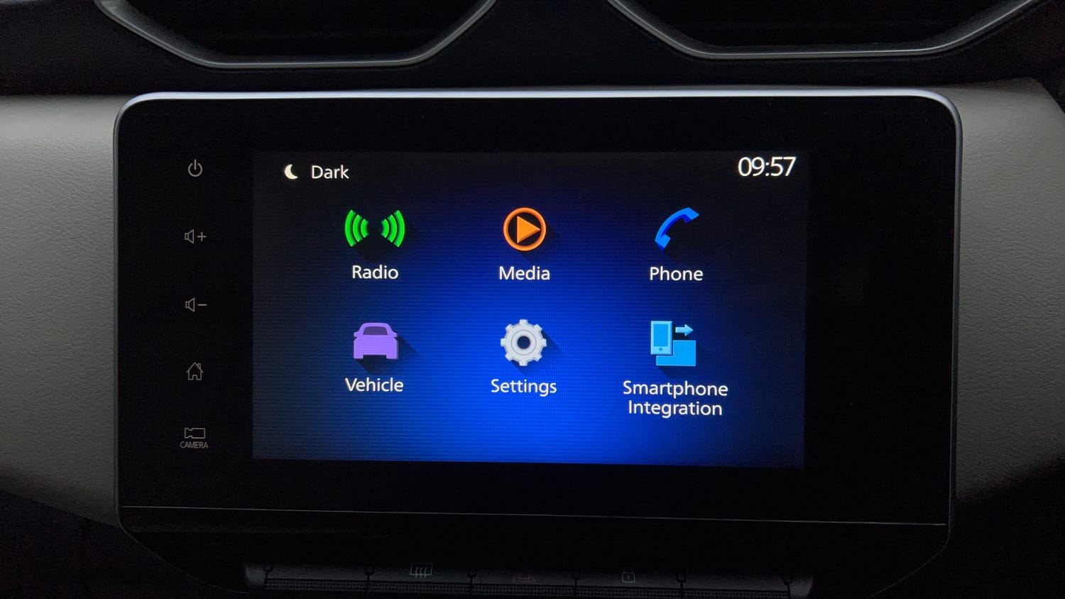 Used 2023 Nissan Magnite XV Petrol Manual top_features Touch screen infotainment system