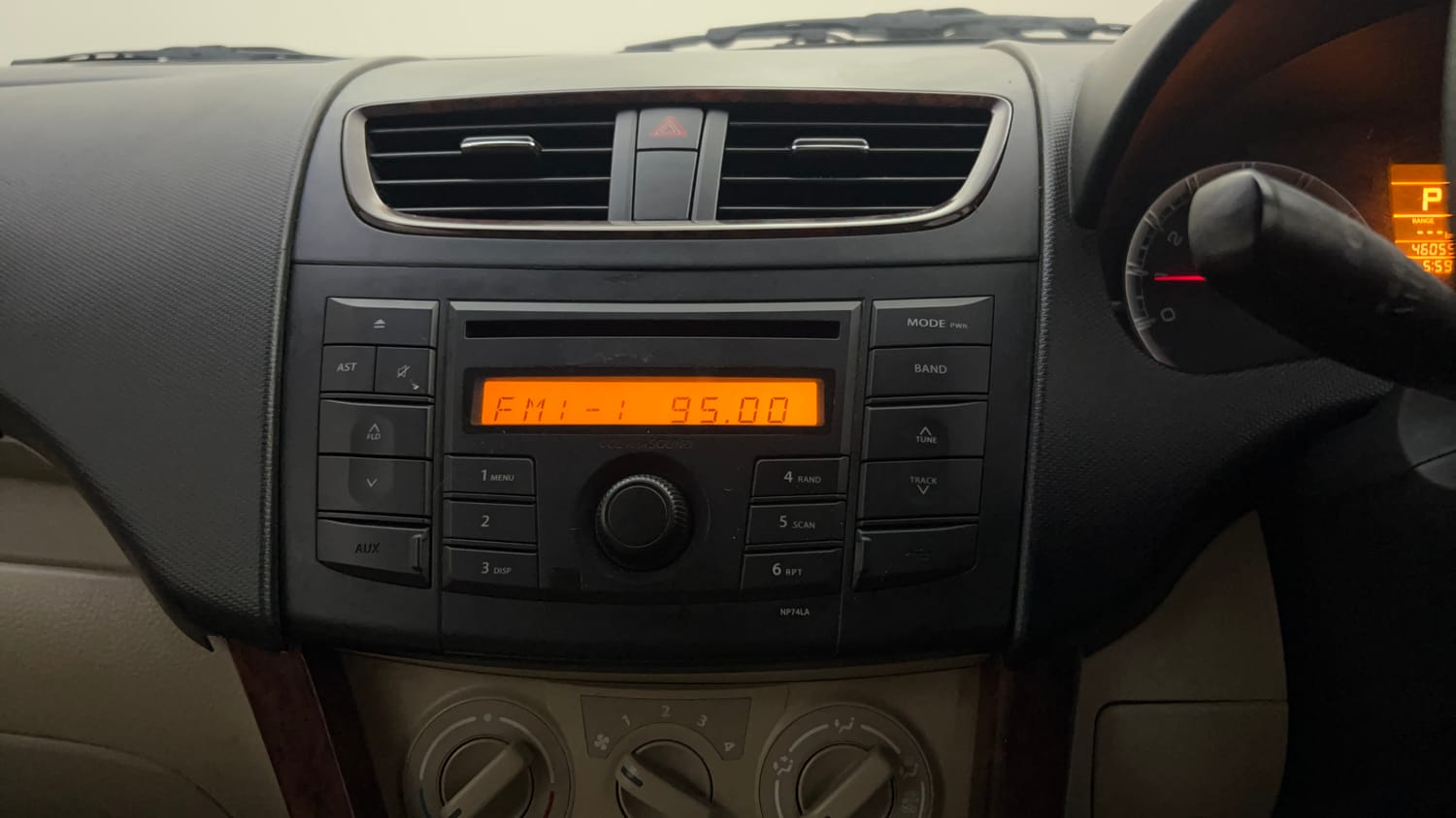 Used 2012 Maruti Suzuki Swift Dzire Automatic Petrol Automatic top_features Integrated (in-dash) music system