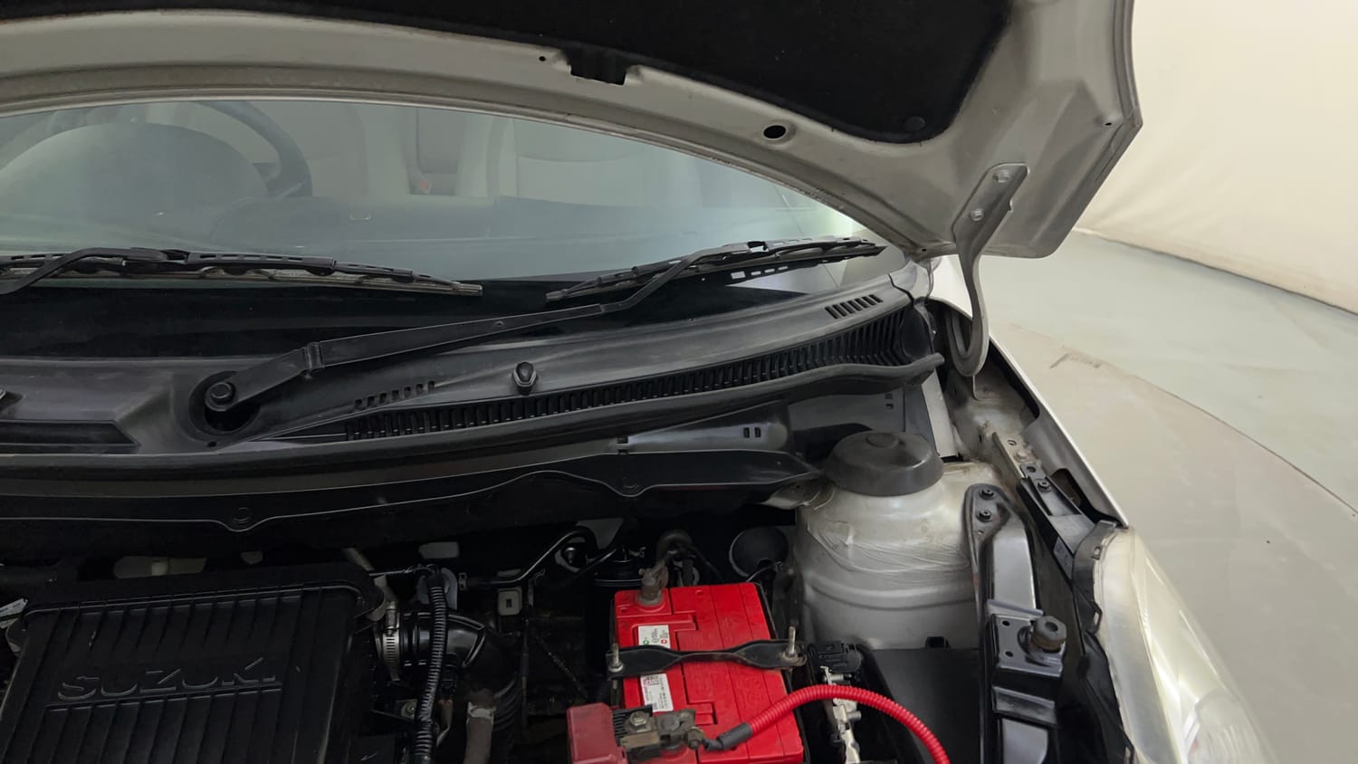 Used 2012 Maruti Suzuki Swift Dzire Automatic Petrol Automatic engine ENGINE LEFT SIDE HINGE & APRON VIEW