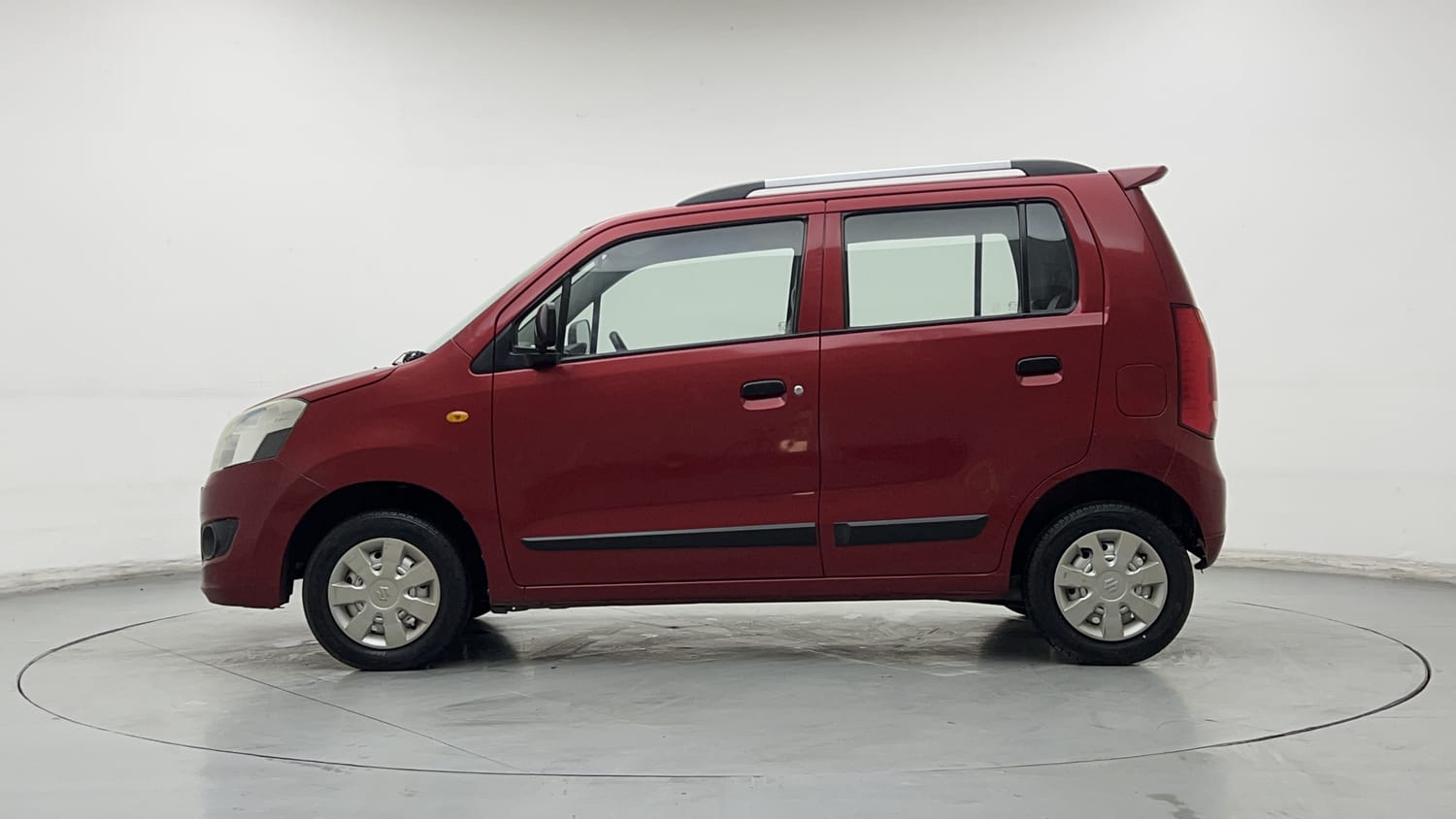 Used 2014 Maruti Suzuki Wagon R LXI Petrol Manual exterior LEFT SIDE VIEW