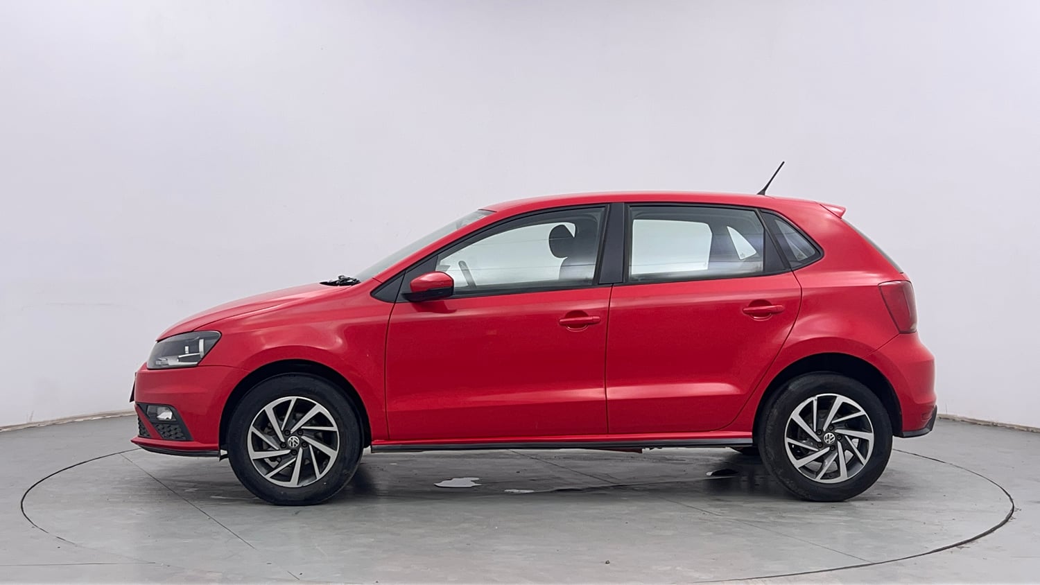 Used 2020 Volkswagen Polo Comfortline 1.0L (P) Petrol Manual exterior LEFT SIDE VIEW