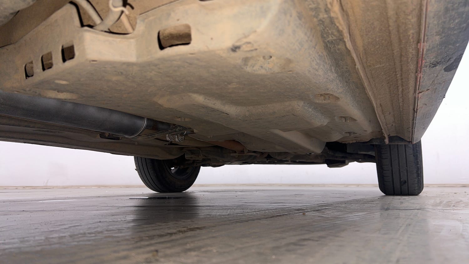 Used 2020 Volkswagen Polo Comfortline 1.0L (P) Petrol Manual extra REAR RIGHT UNDERBODY VIEW