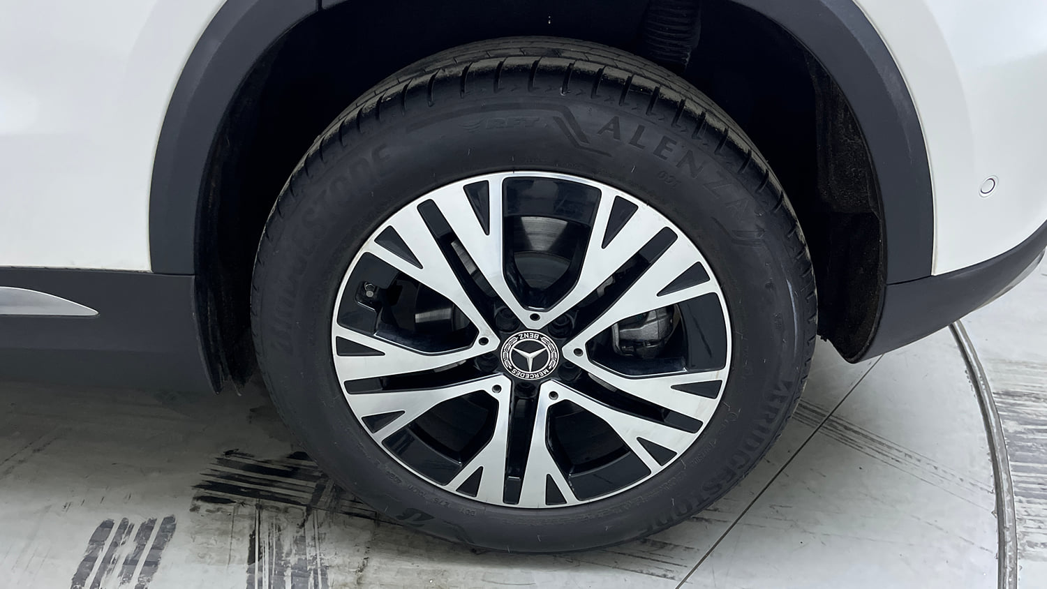 Used 2025 Mercedes-Benz GLA 220d 4MATIC Diesel Automatic tyres LEFT REAR TYRE RIM VIEW