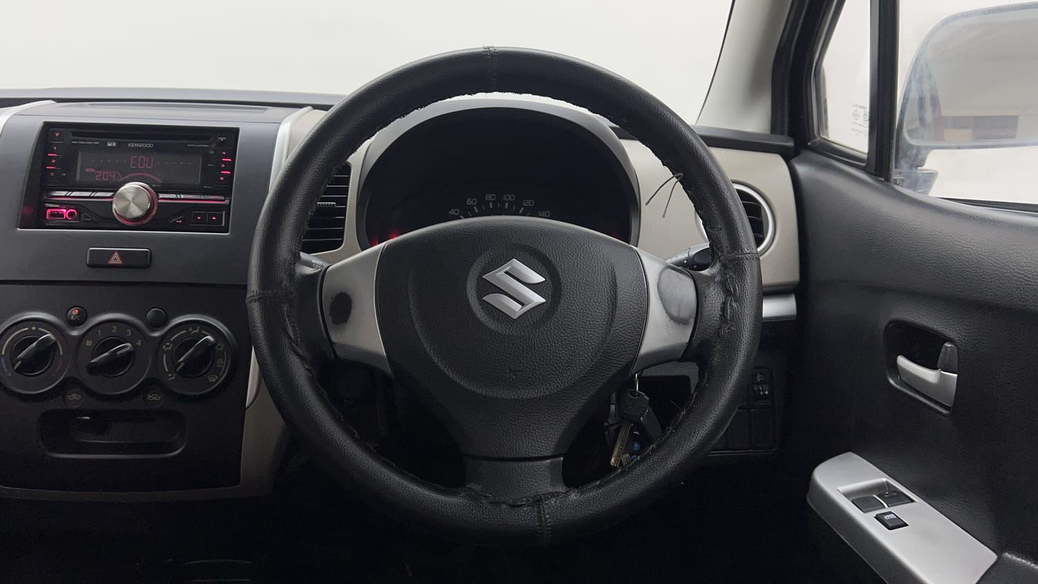 Used 2014 Maruti Suzuki Wagon R LXI Petrol Manual interior STEERING VIEW