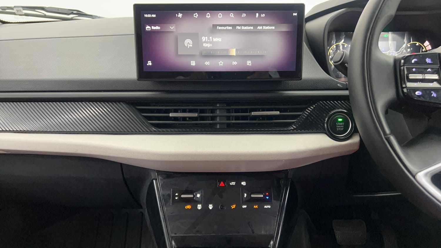 Used 2025 Tata Curvv Creative S 1.2 Revotron Petrol 7DCA Petrol Automatic interior MUSIC SYSTEM & AC CONTROL VIEW