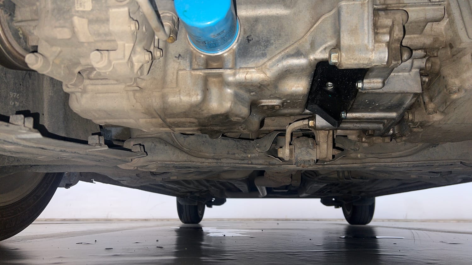 Used 2023 Honda Amaze VX CVT 1.2 Petrol Petrol Automatic extra FRONT LEFT UNDERBODY VIEW