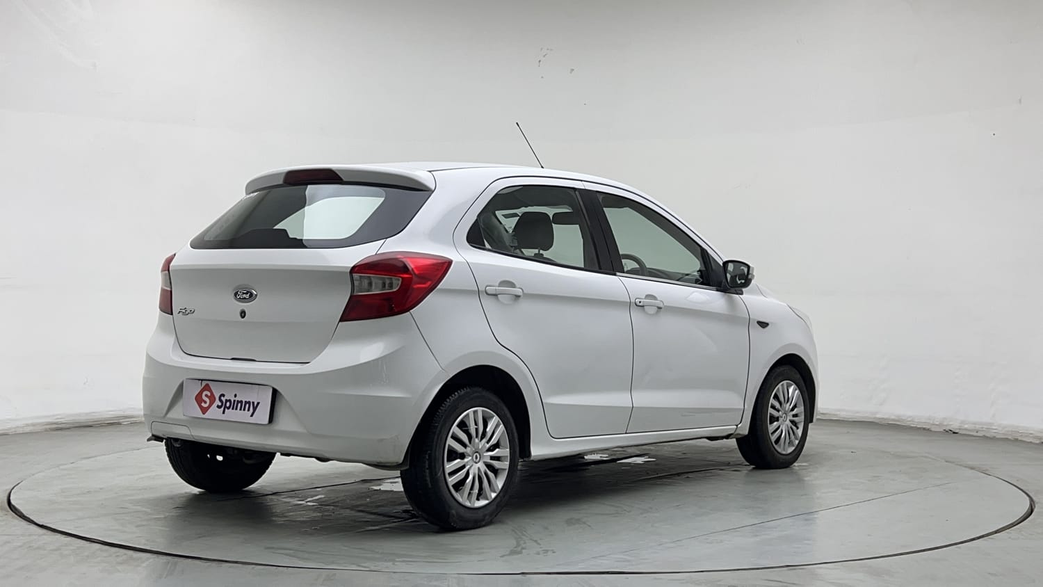 Used 2017 Ford Figo Trend 1.2 Ti-VCT Petrol Manual exterior RIGHT REAR CORNER VIEW