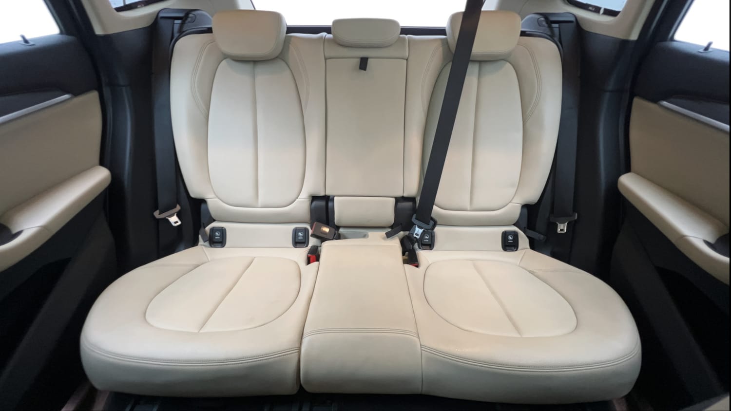 2018 BMW X1 sDrive20i xLine-23
