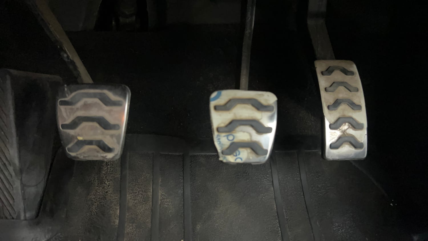 Used 2015 Hyundai i20 Active 1.2 S Petrol Manual interior PEDALS VIEW