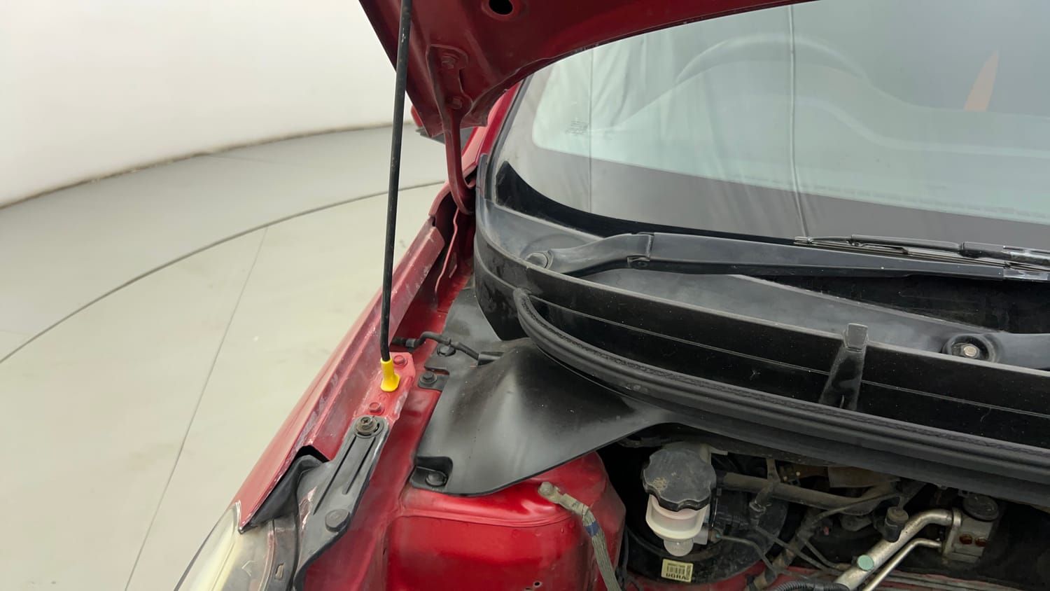 Used 2015 Hyundai i20 Active 1.2 S Petrol Manual engine ENGINE RIGHT SIDE HINGE & APRON VIEW