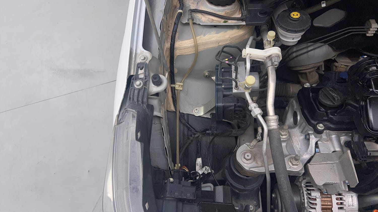 Used 2023 Honda Amaze VX CVT 1.2 Petrol Petrol Automatic engine ENGINE RIGHT SIDE VIEW
