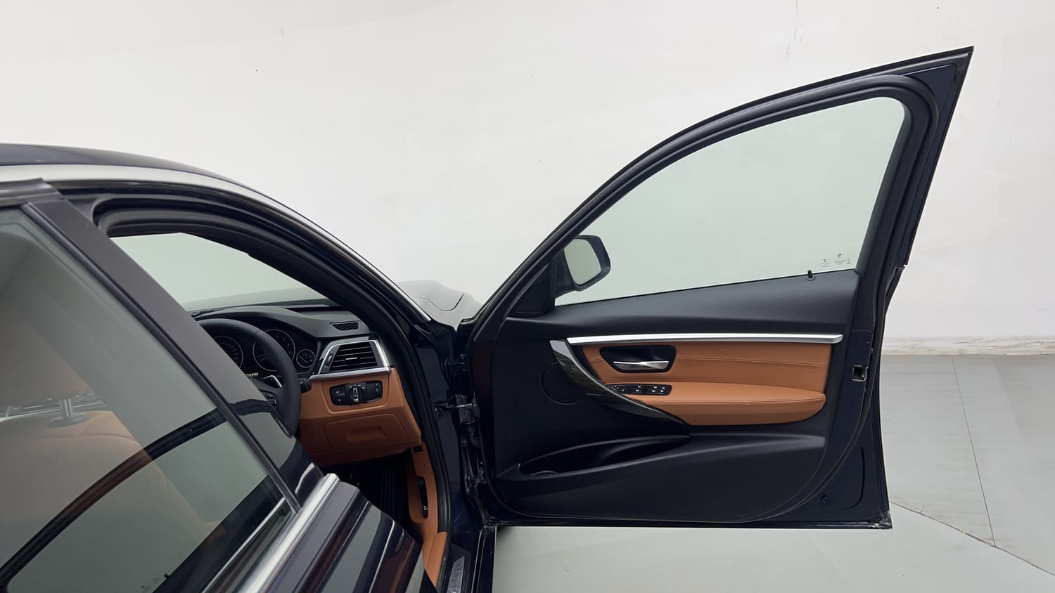 2016 BMW 3 Series 320i Luxury Line-19