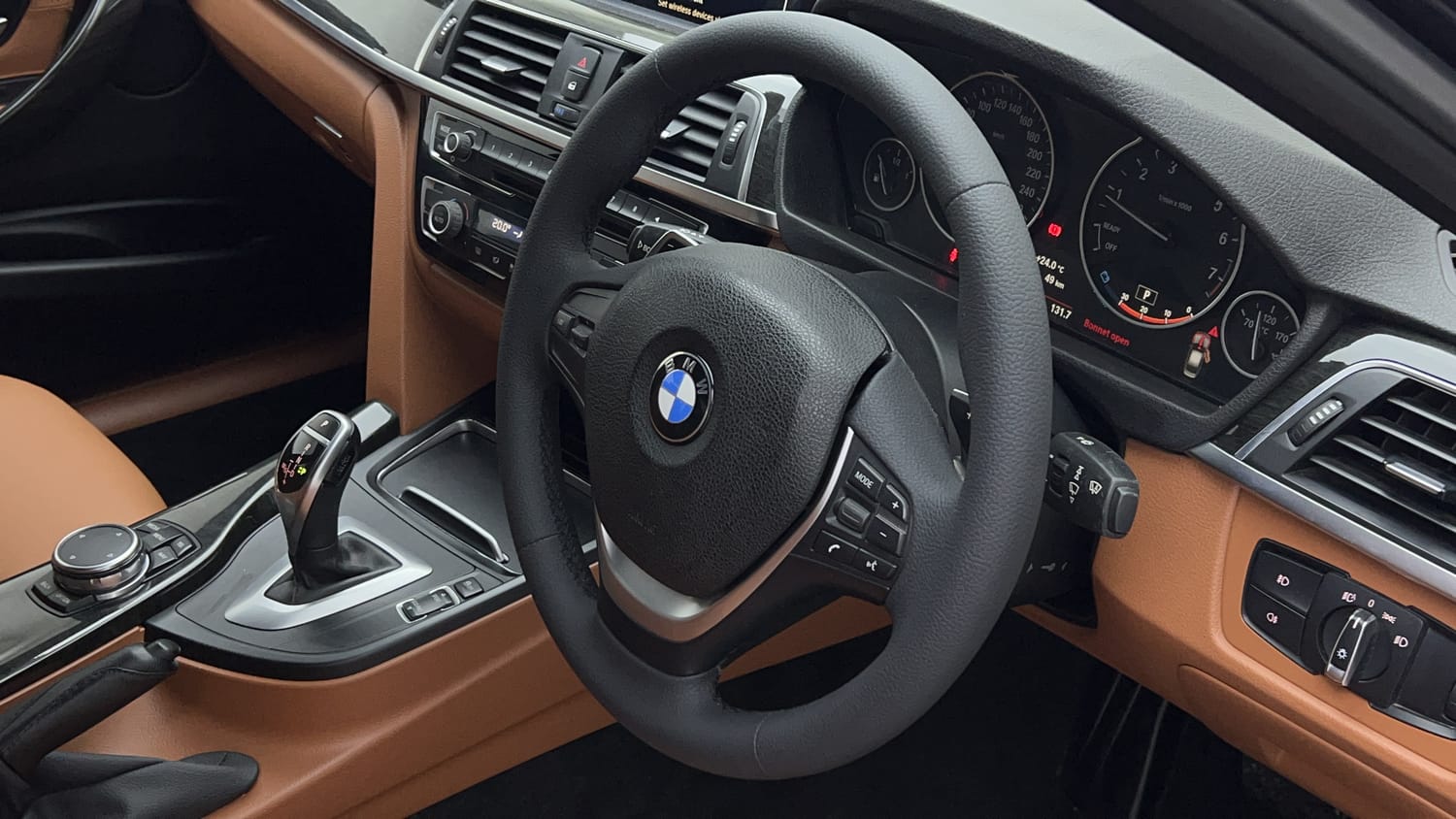 2016 BMW 3 Series 320i Luxury Line-14