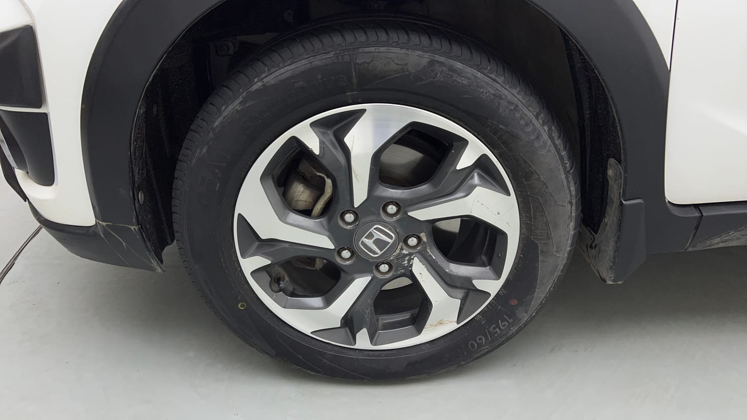 2016 Honda BR-V V CVT Petrol-35