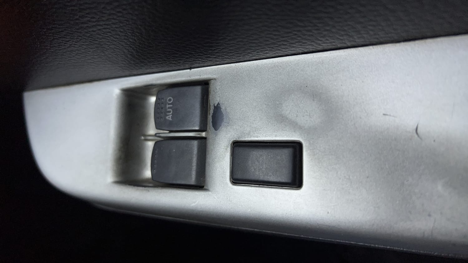 Used 2013 Maruti Suzuki Wagon R 1.0 LXi CNG Cng Manual top_features Power windows