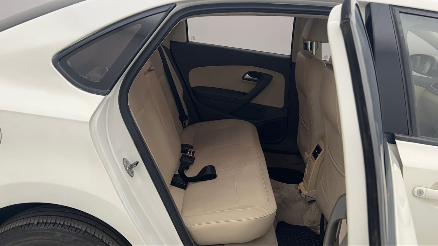 Used 2013 Volkswagen Vento Highline Petrol Petrol Manual interior RIGHT SIDE REAR DOOR CABIN VIEW