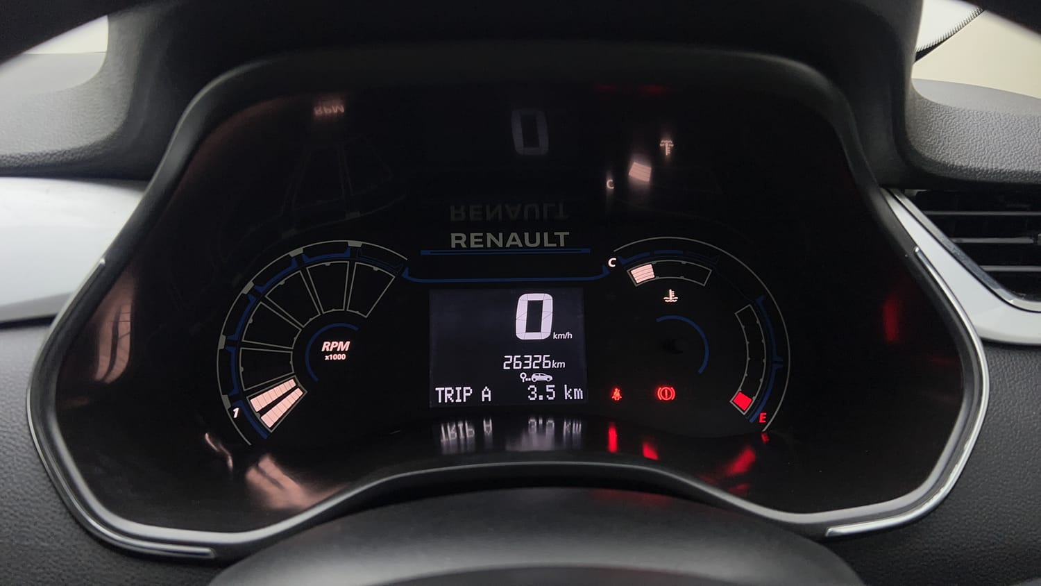 2022 Renault Triber RXZ-15