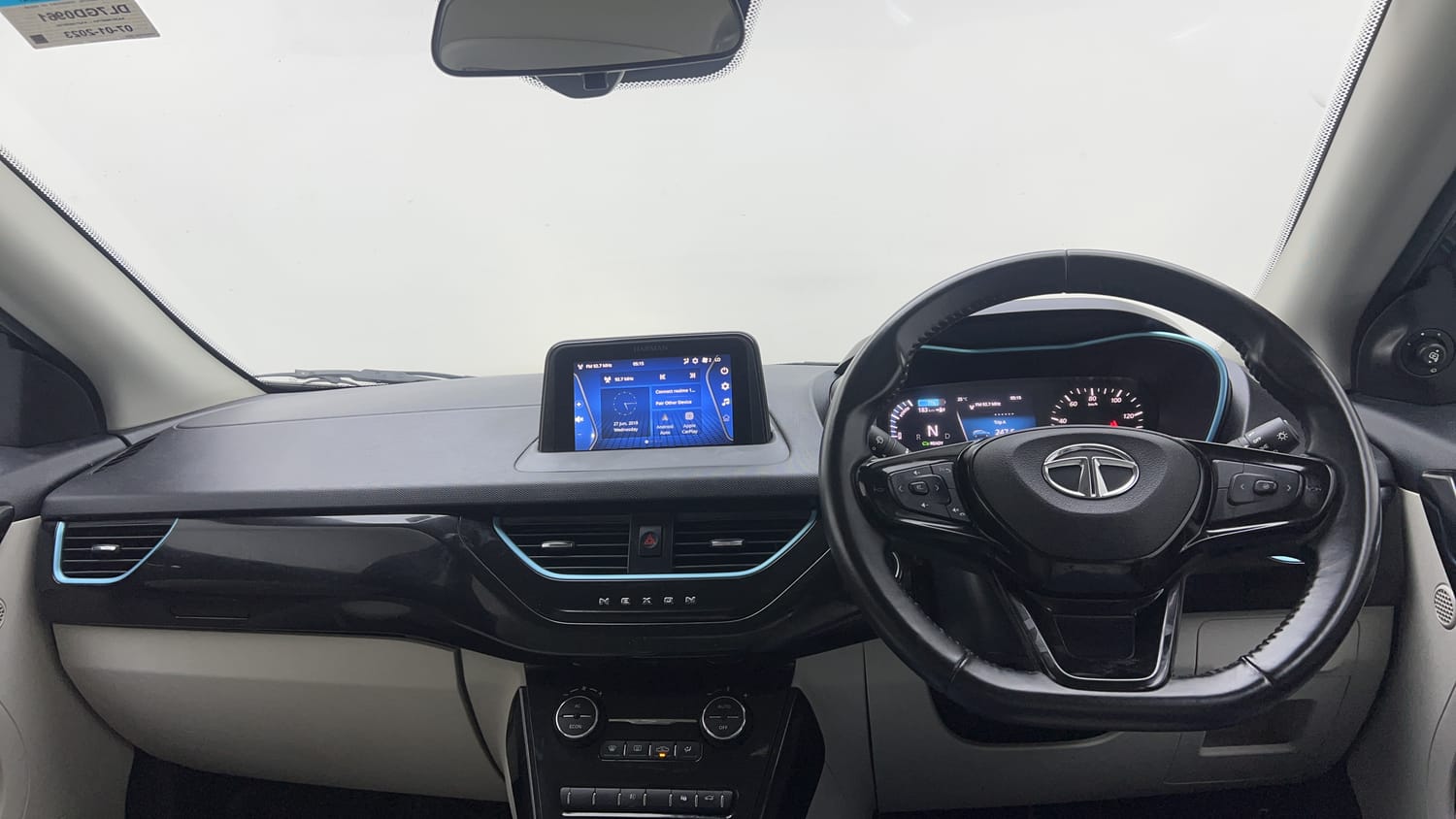 2022 Tata Nexon EV XZ Plus LUX-12