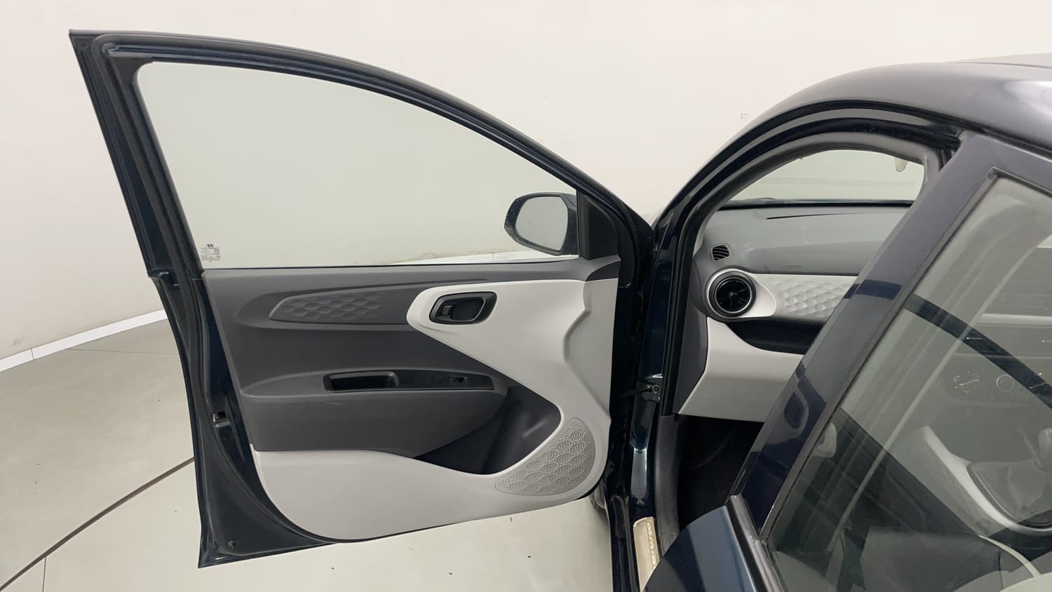Used 2022 Hyundai Grand i10 Nios Magna 1.2 Kappa VTVT Petrol Manual interior LEFT FRONT DOOR OPEN VIEW