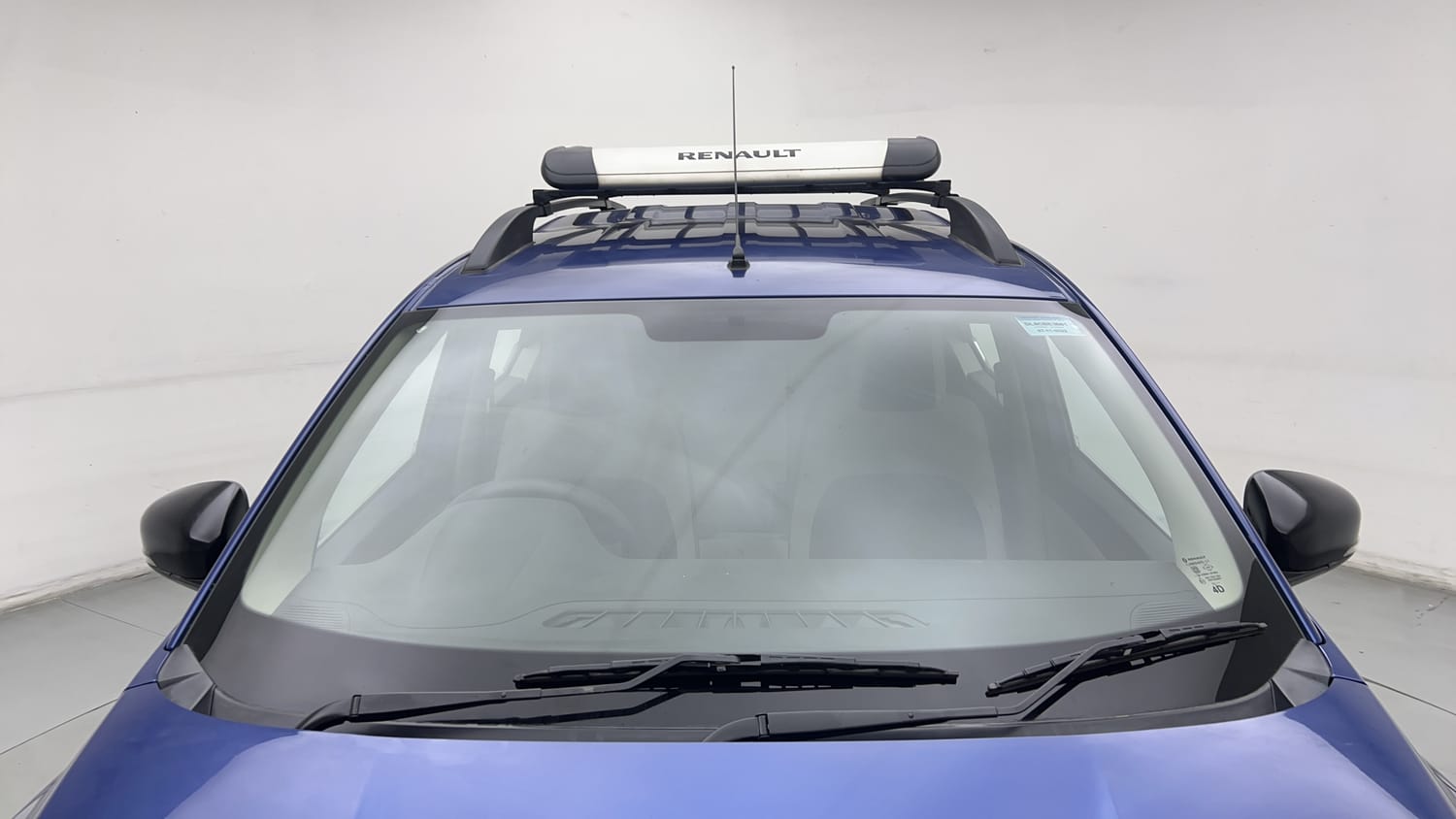 2022 Renault Triber RXZ-8