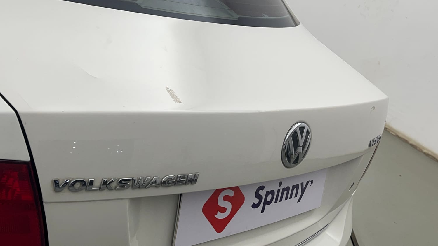 Used 2013 Volkswagen Vento Highline Petrol Petrol Manual dents MINOR DENT