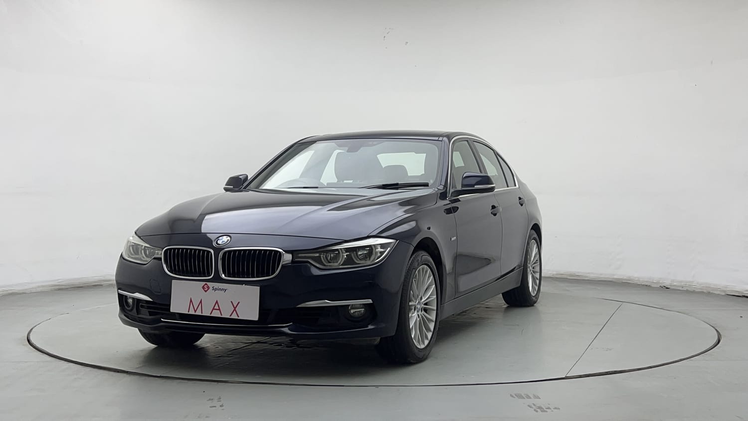 2016 BMW 3 Series 320i Luxury Line
