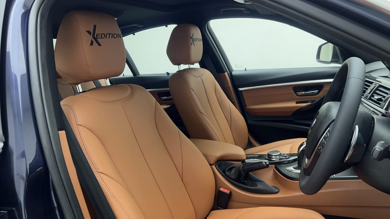 2016 BMW 3 Series 320i Luxury Line-17