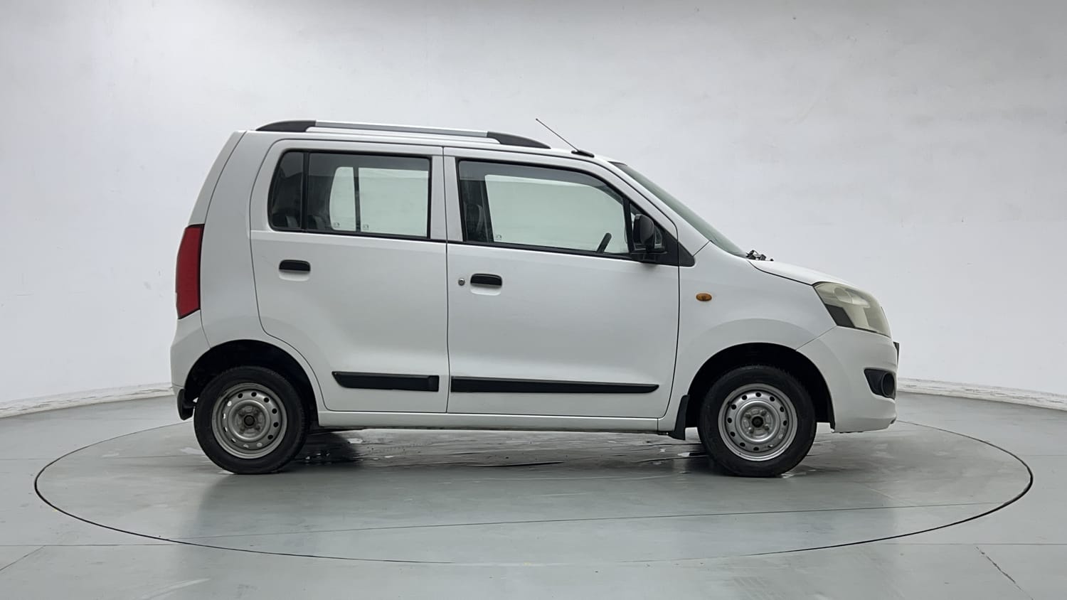 Used 2013 Maruti Suzuki Wagon R 1.0 LXi CNG Cng Manual exterior RIGHT SIDE VIEW