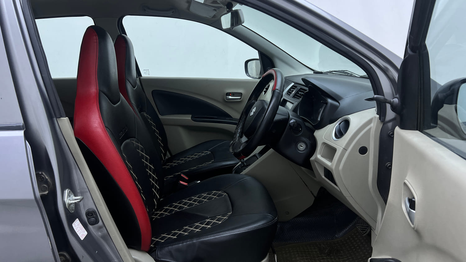 Used 2017 Maruti Suzuki Celerio VXi AMT Petrol Automatic interior RIGHT SIDE FRONT DOOR CABIN VIEW