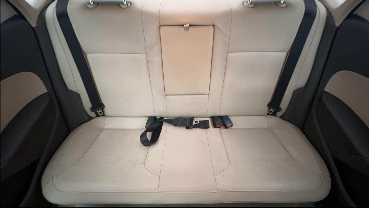 Used 2013 Volkswagen Vento Highline Petrol Petrol Manual interior REAR SEAT CONDITION VIEW