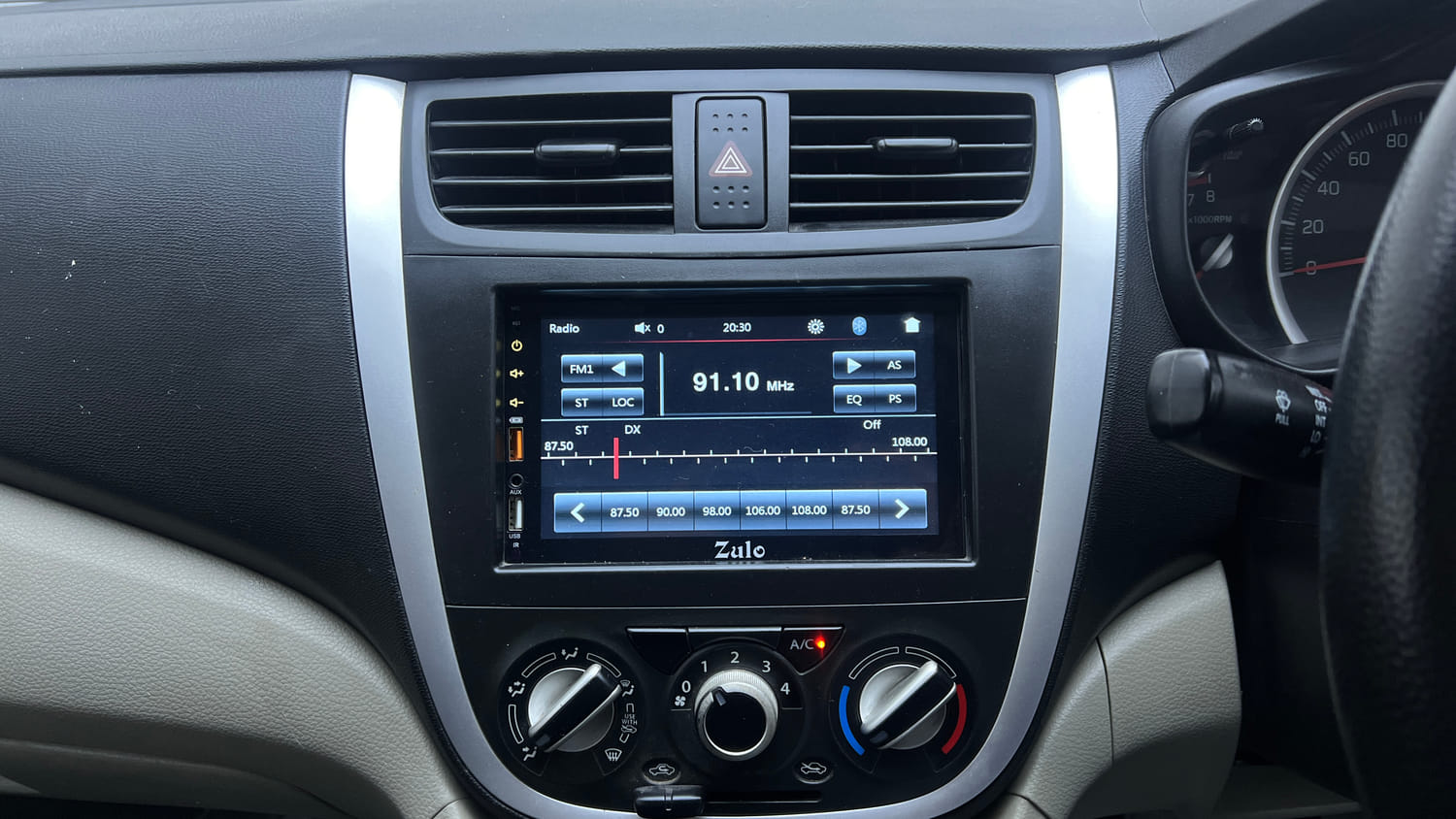 Used 2017 Maruti Suzuki Celerio VXi AMT Petrol Automatic interior MUSIC SYSTEM & AC CONTROL VIEW