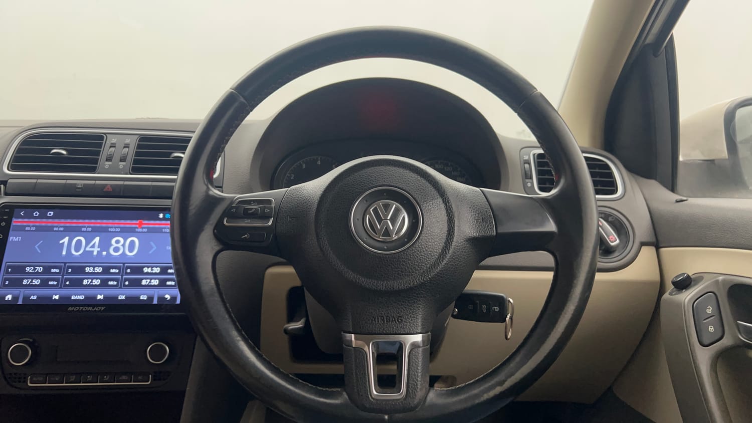 Used 2013 Volkswagen Vento Highline Petrol Petrol Manual interior STEERING VIEW