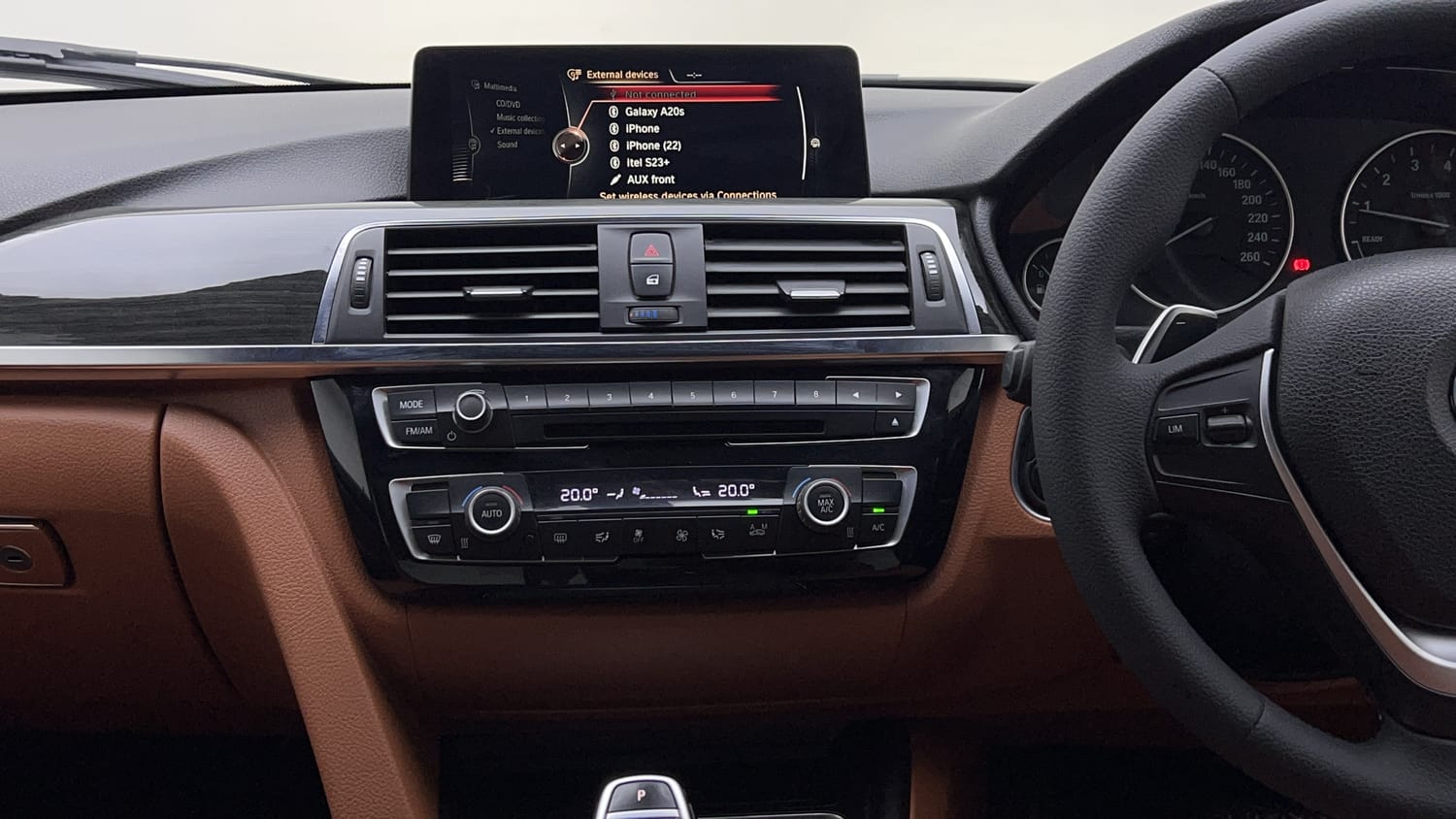2016 BMW 3 Series 320i Luxury Line-13