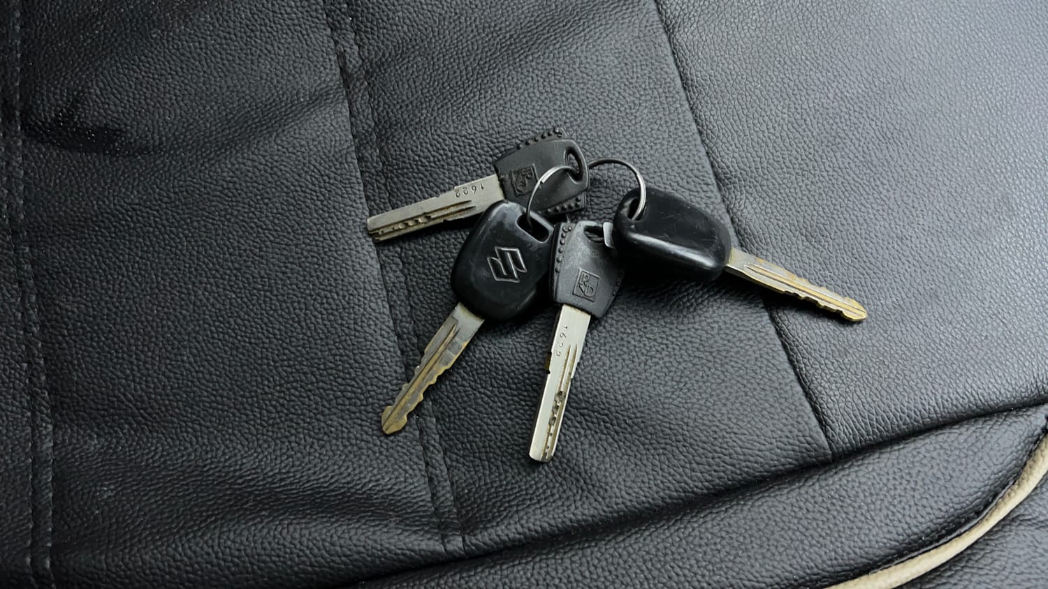 Used 2013 Maruti Suzuki Wagon R 1.0 LXi CNG Cng Manual extra CAR KEY VIEW
