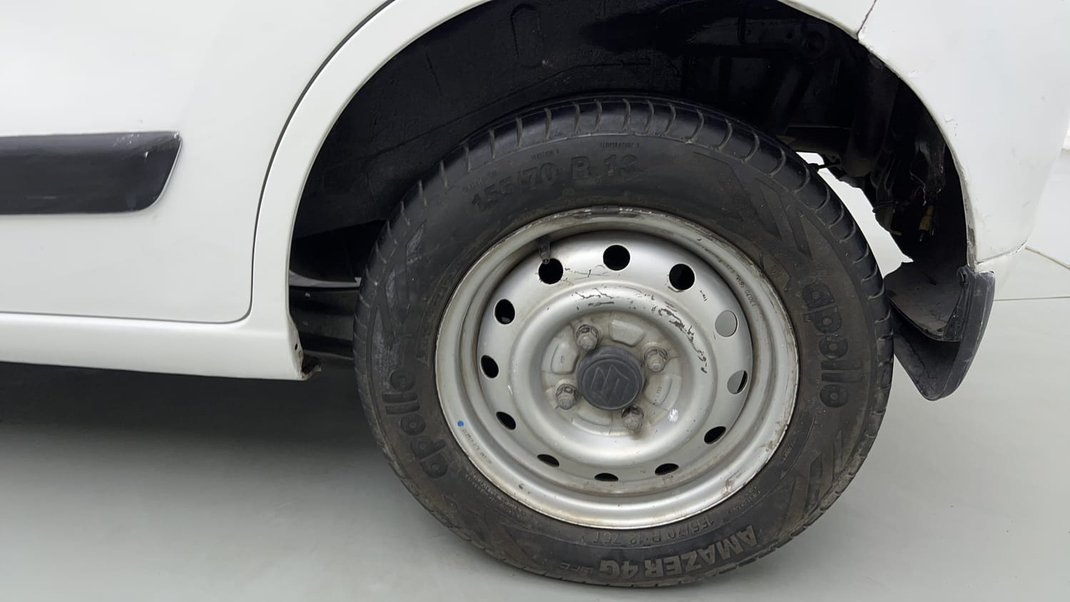 Used 2013 Maruti Suzuki Wagon R 1.0 LXi CNG Cng Manual tyres LEFT REAR TYRE RIM VIEW