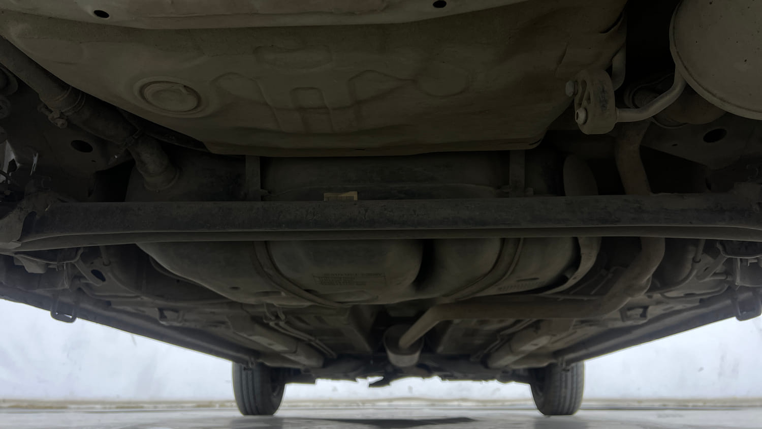 Used 2017 Maruti Suzuki Celerio VXi AMT Petrol Automatic extra REAR UNDERBODY VIEW (TAKEN FROM REAR)