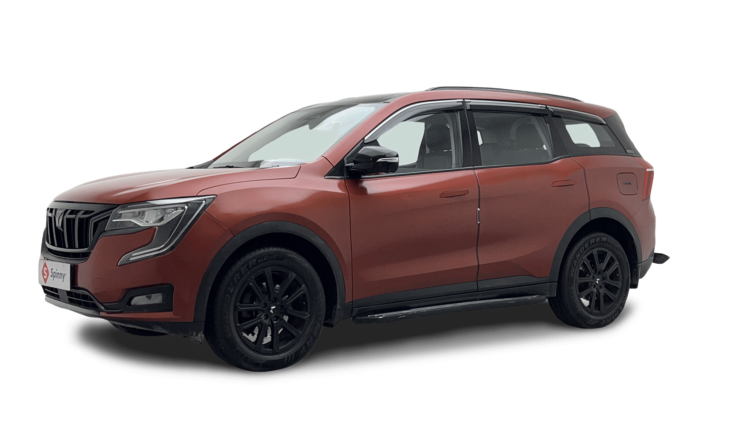 2024 Mahindra XUV700 AX7 Luxury Pack Petrol AT 7 STR Dual Tone