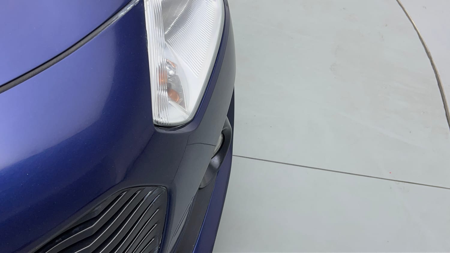 Used 2021 Maruti Suzuki Swift LXi Petrol Manual dents MINOR SCRATCH