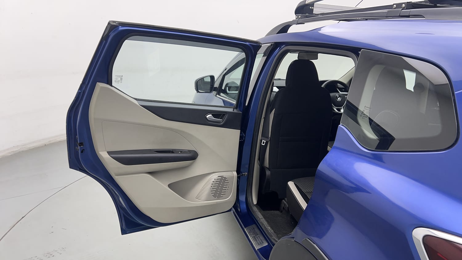 2022 Renault Triber RXZ-22