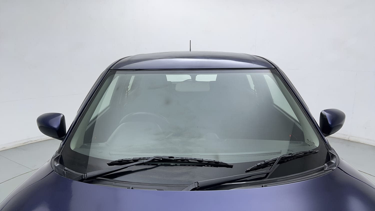Used 2021 Maruti Suzuki Swift LXi Petrol Manual exterior FRONT WINDSHIELD VIEW