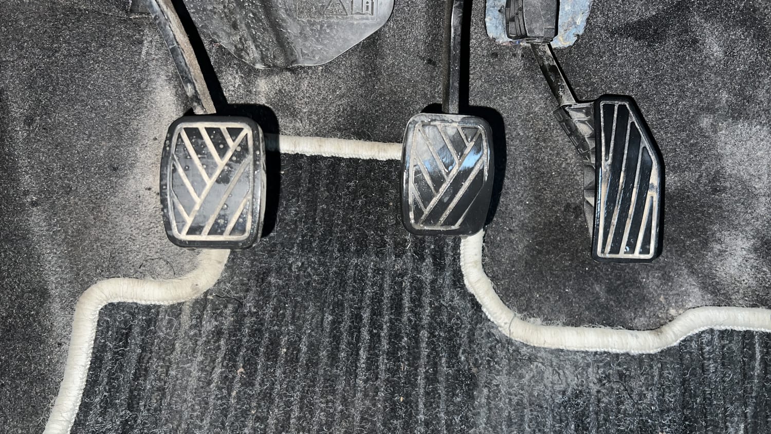 Used 2021 Maruti Suzuki Swift LXi Petrol Manual interior PEDALS VIEW