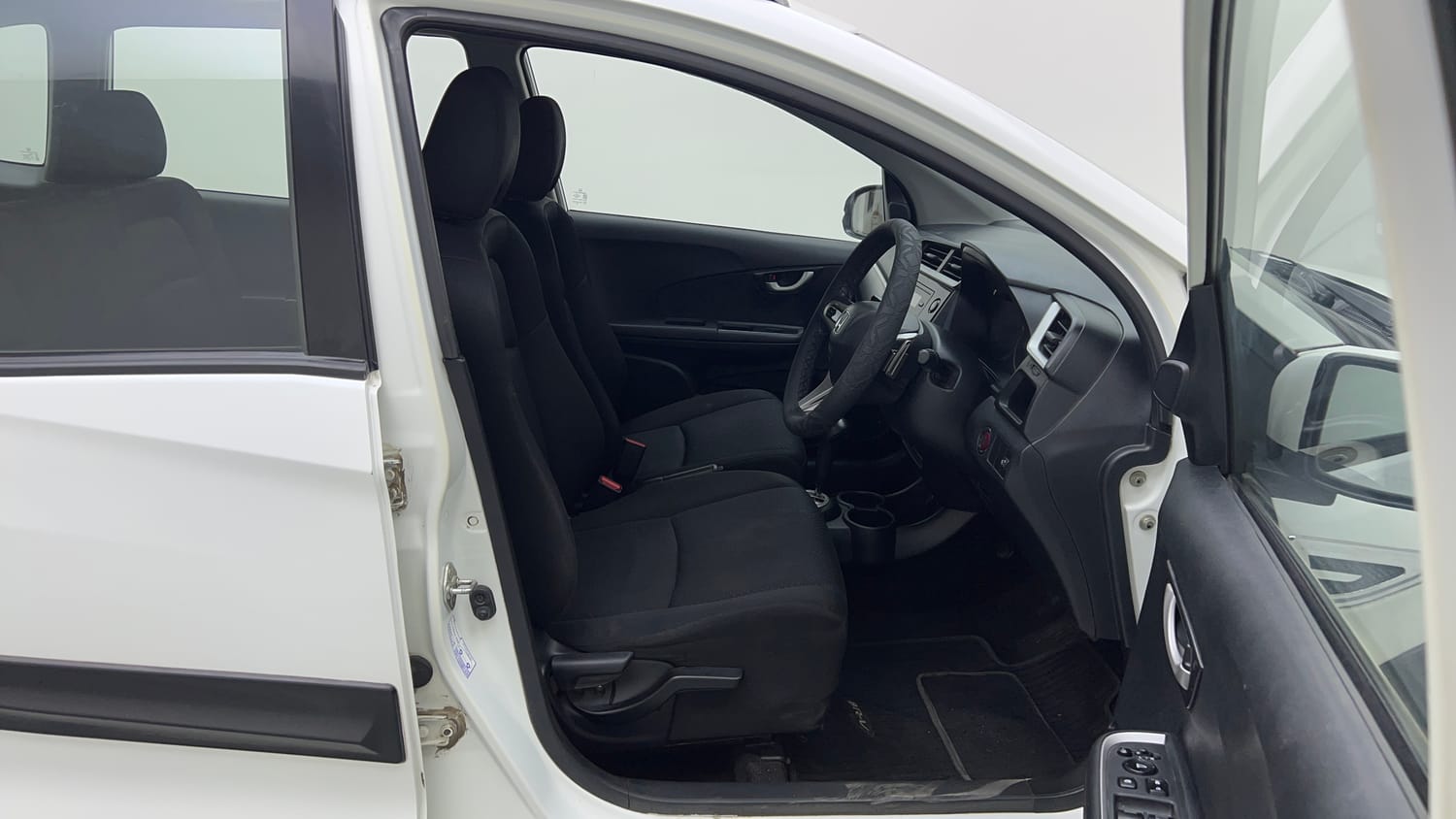 2016 Honda BR-V V CVT Petrol-17
