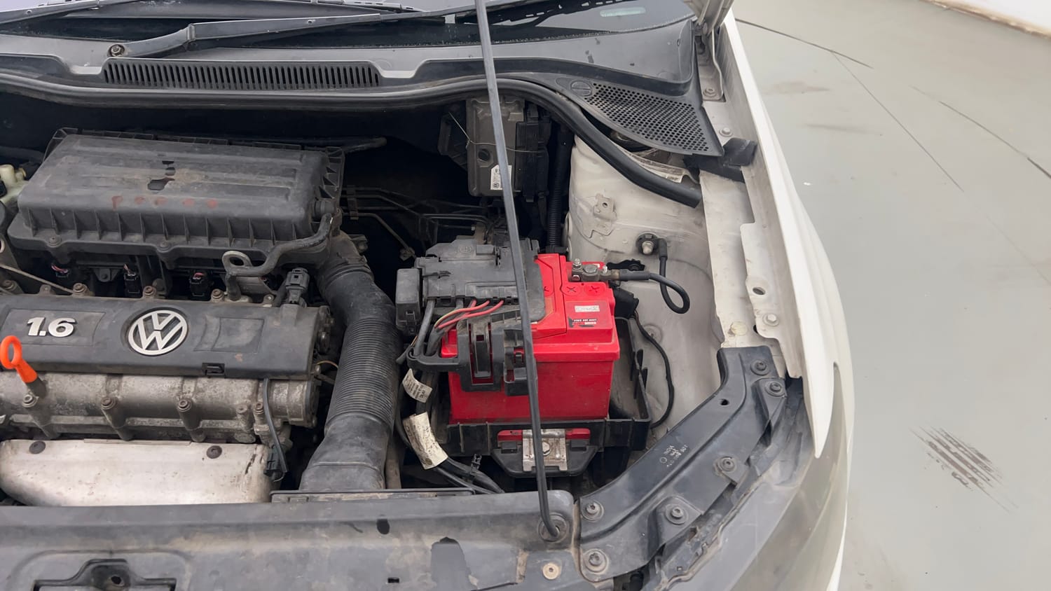 Used 2013 Volkswagen Vento Highline Petrol Petrol Manual engine ENGINE LEFT SIDE VIEW