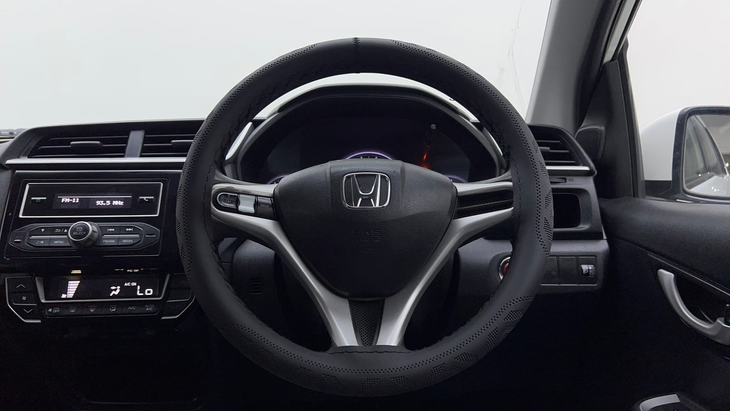 2016 Honda BR-V V CVT Petrol-14