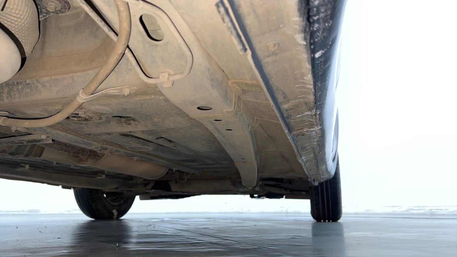 Used 2021 Maruti Suzuki Swift LXi Petrol Manual extra REAR RIGHT UNDERBODY VIEW