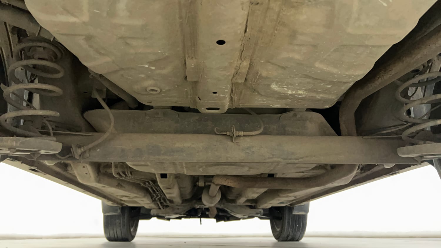 Used 2022 Tata Nexon XZA Plus Diesel Diesel Automatic extra REAR UNDERBODY VIEW (TAKEN FROM REAR)