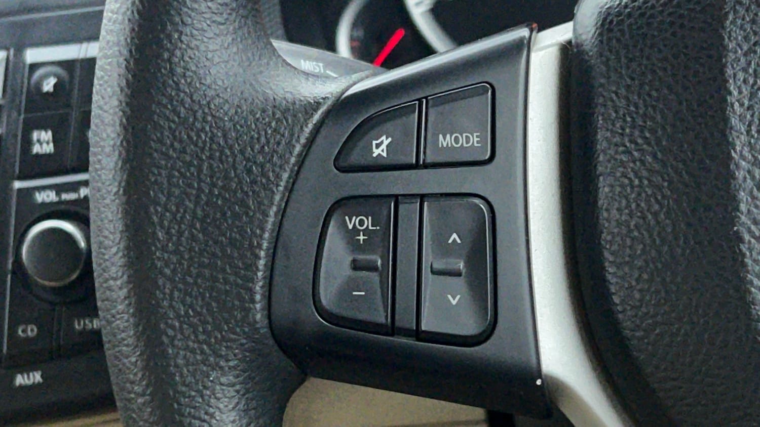 Used 2012 Maruti Suzuki Swift Dzire ZXI Petrol Manual top_features Steering mounted controls
