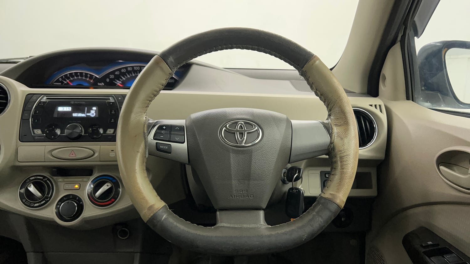 Used 2015 Toyota Etios VX Petrol Manual interior STEERING VIEW