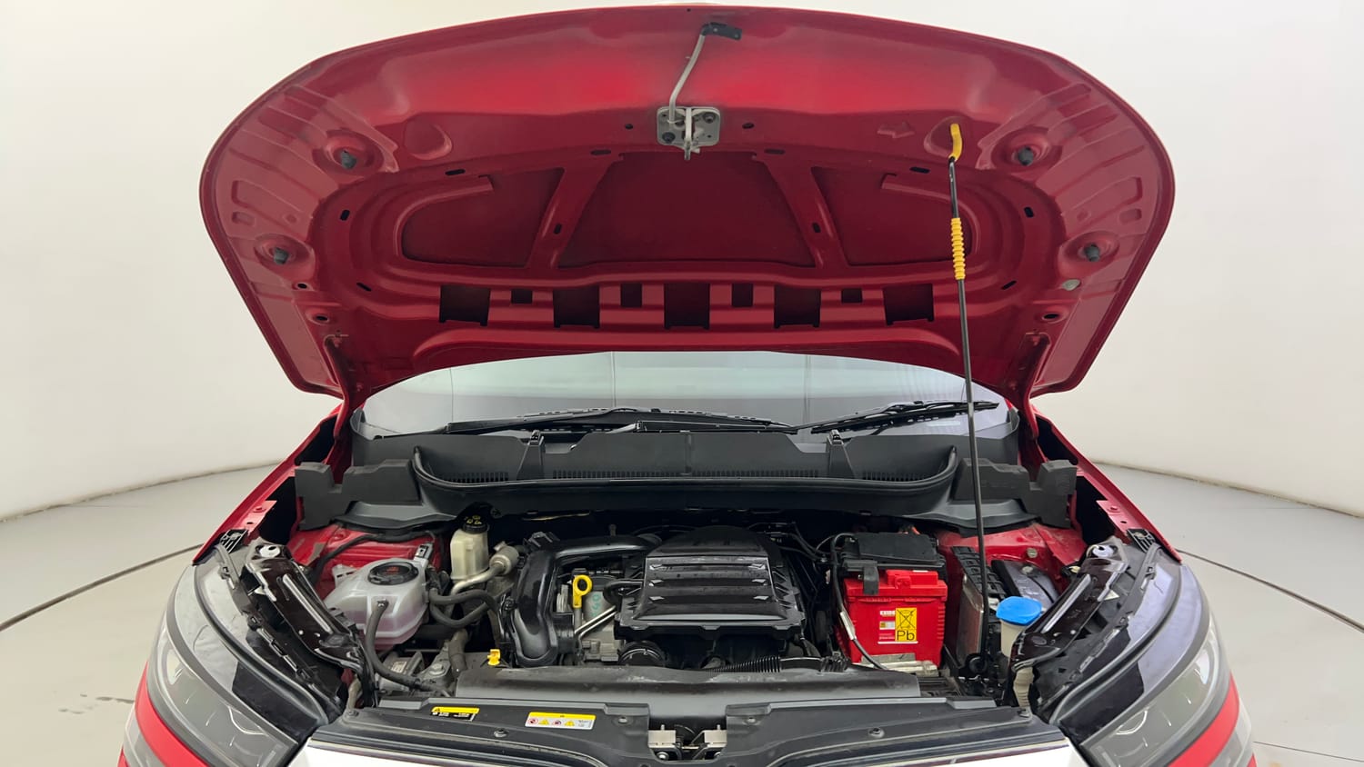 Used 2021 Skoda Kushaq Style 1.0L TSI MT Petrol Manual engine ENGINE & BONNET OPEN FRONT VIEW