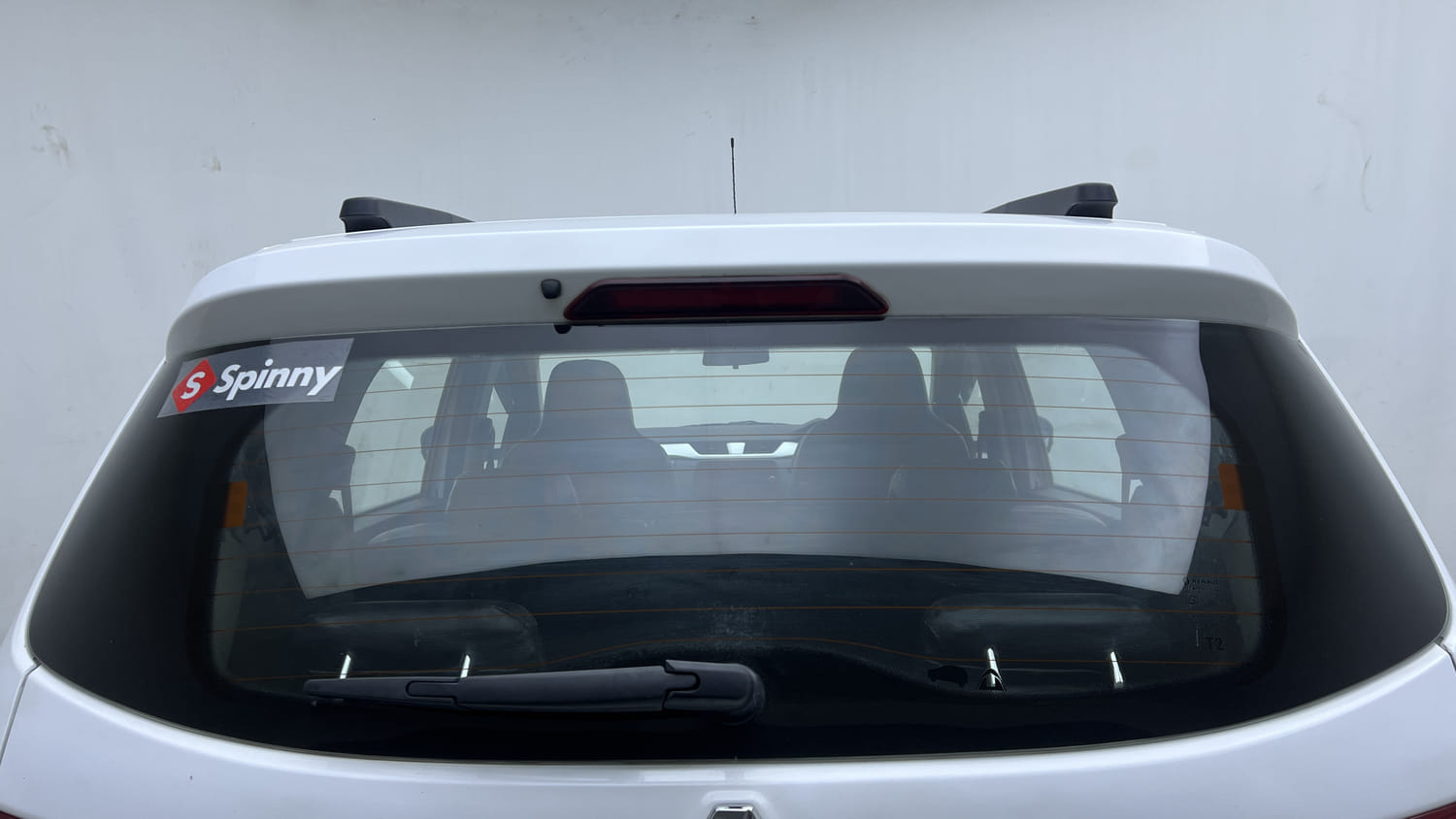 Used 2022 Renault Triber RXZ EASY-R AMT Petrol Automatic exterior BACK WINDSHIELD VIEW